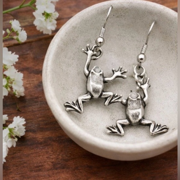 danforth Jewelry - Danforth Pewter Frog Earrings 1992 Vintage Vermont Handmade Cottagecore Dangle